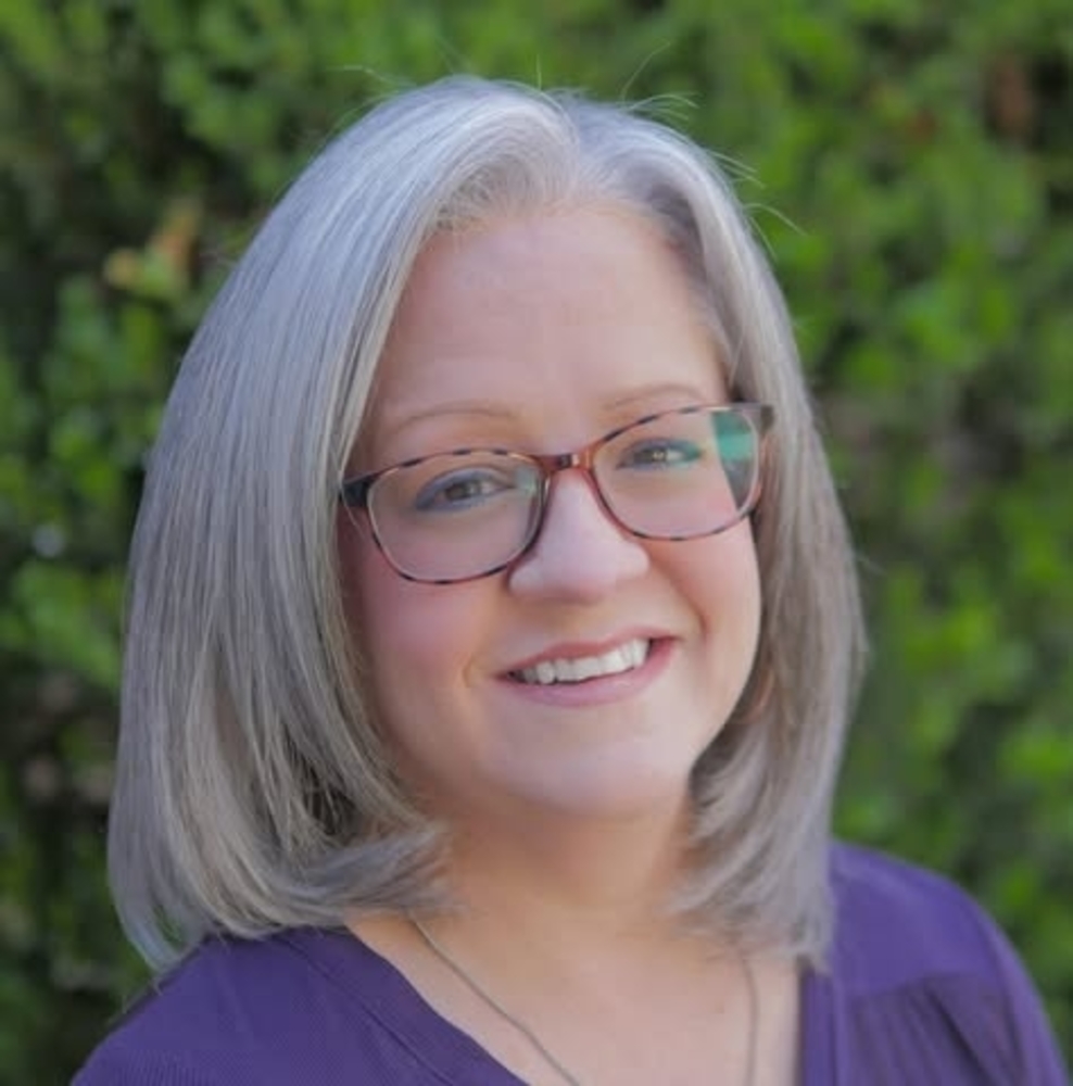 Meet your Posher, Renee